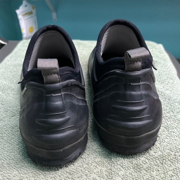 Bogs waterproof rubber slip on ankle boots - Picture 3 of 5